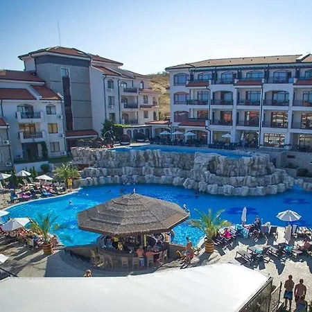 Penthouse Apartment At The Vineyards Spa Resort Apartman Pomorie