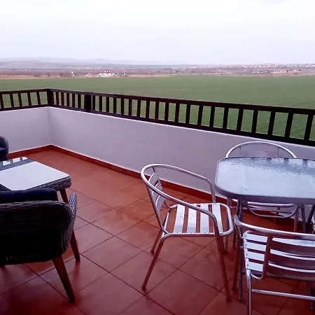 Penthouse Apartment At The Vineyards Spa Resort